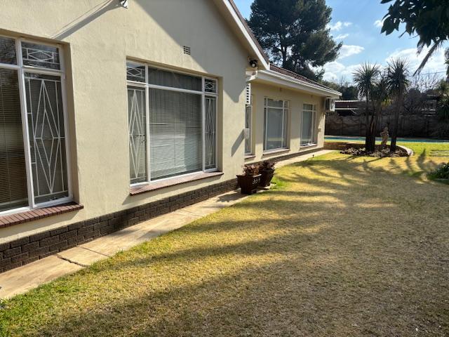 5 Bedroom Property for Sale in Wolmaransstad North West